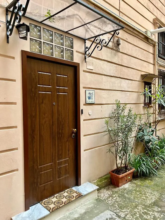 Cortile Marconi Apartment Palermo İtalya